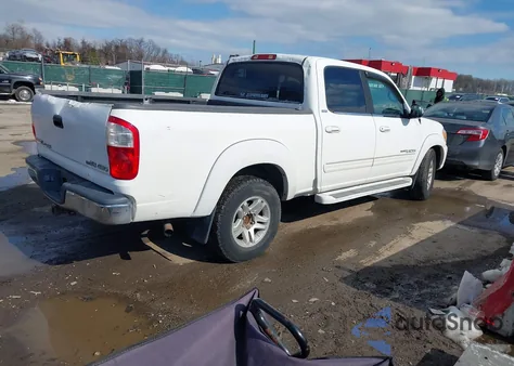 2005 Toyota Tundra Sr5 V8 z USA, uszkodzony, nr VIN 5TBDT441X5S471184